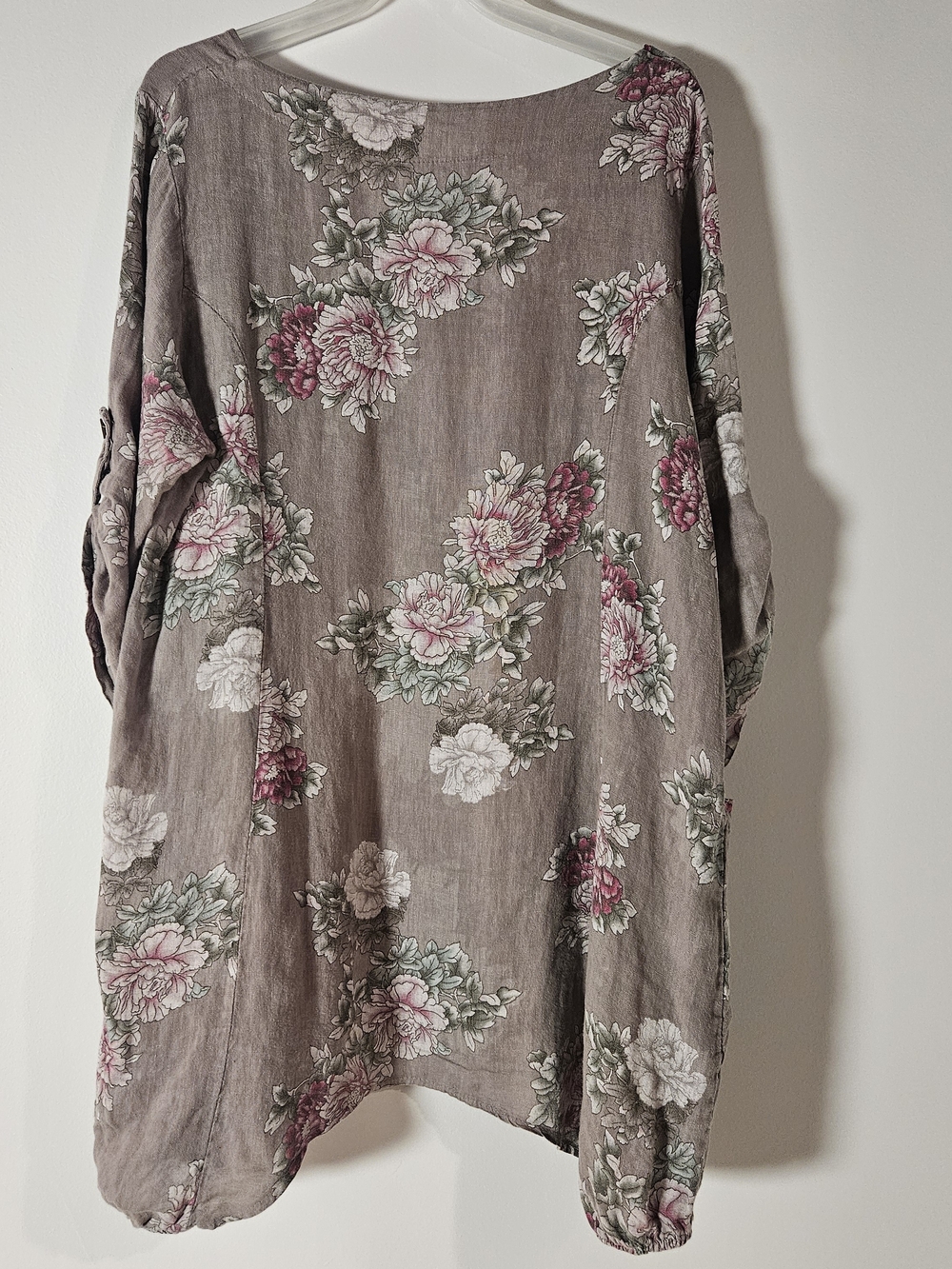 Floral 100% Linen Made in Italy Scoop Neck BohoTunic in Muted Taupe and Pink - Picture 3 of 9